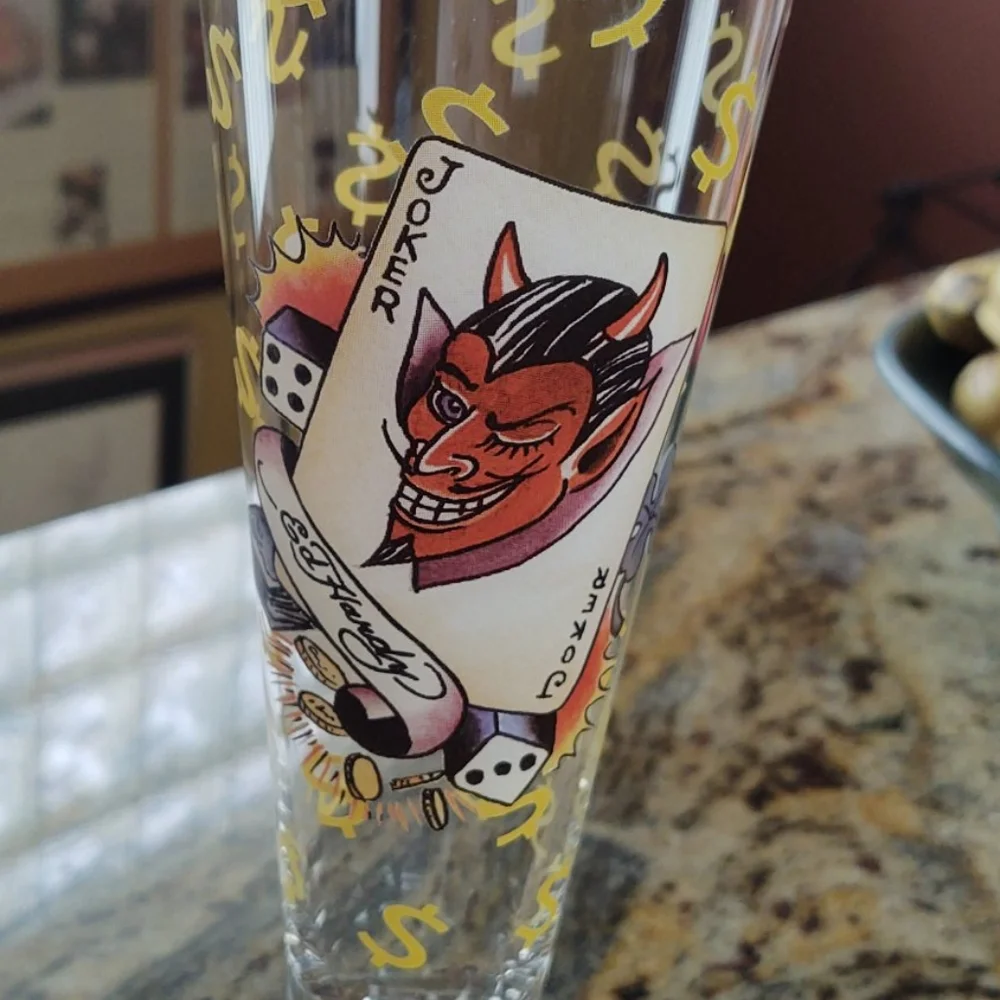 ED HARDY pilsner beer glasses NWOT 🍻 - Picture 3 of 11